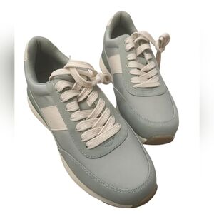 Zable Soft Green and Cream Footwear